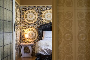 Deluxe 2/3 Bed Hottub Skytv