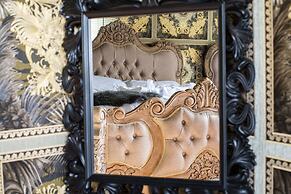 Deluxe 2/3 Bed Hottub Skytv