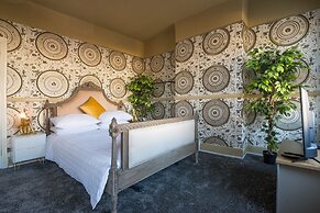 Immaculate 2-bed House in London