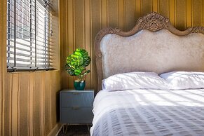 Immaculate 2-bed House in London
