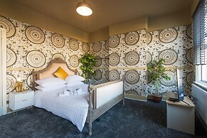 Immaculate 2-bed House in London