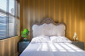 Immaculate 2-bed House in London