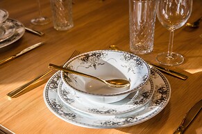 Charming 1-bed House in London