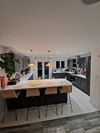 Charming 3-bed House in Newquay