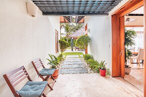 Amazing Villa w Pool Maid BBQ at Green Village A