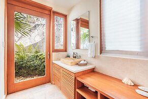 Amazing Villa w Pool Maid BBQ at Green Village A