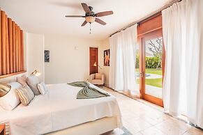 Amazing Villa w Pool Maid BBQ at Green Village A