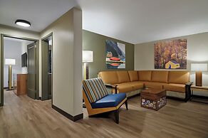 Great Wolf Lodge Perryville