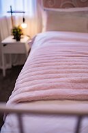 StayAU 4BR Designer Home in Knox