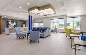 Holiday Inn Express & Suites Macclenny by IHG