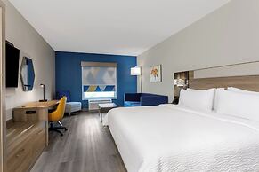 Holiday Inn Express & Suites Macclenny by IHG