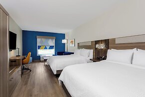 Holiday Inn Express & Suites Macclenny by IHG