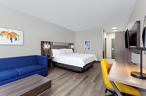 Holiday Inn Express & Suites Macclenny by IHG