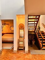 Curiol Boutique Hotel & Lounge