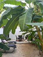 Curiol Boutique Hotel & Lounge