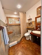 Curiol Boutique Hotel & Lounge