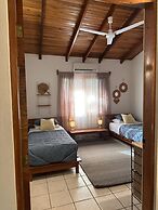 Curiol Boutique Hotel & Lounge