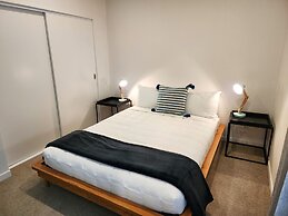 U Suites on Victoria