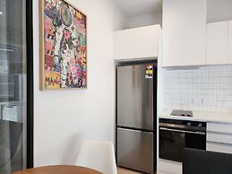 U Suites on Victoria