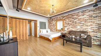 Gangneung Jd38 spa Pension