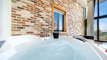 Gangneung Jd38 spa Pension