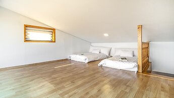 Gangneung Jd38 spa Pension