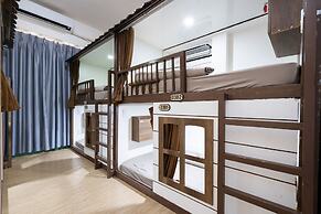 Dorms Bui Vien