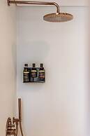 Este Villa by Betterplace