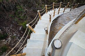 Camanta Penida - Adult Only