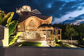 Camanta Penida - Adult Only