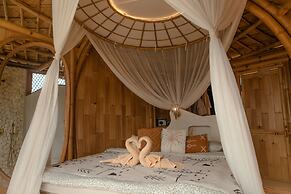 Camanta Penida - Adult Only