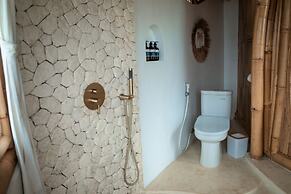 Camanta Penida - Adult Only