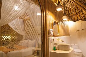 Camanta Penida - Adult Only