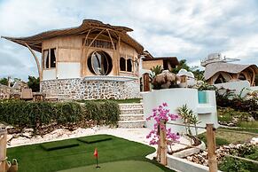 Camanta Penida - Adult Only