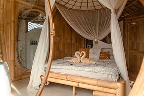 Camanta Penida - Adult Only