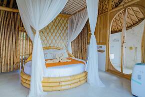 Camanta Penida - Adult Only