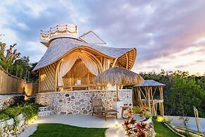 Camanta Penida - Adult Only