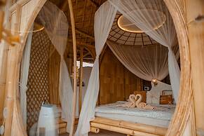 Camanta Penida - Adult Only