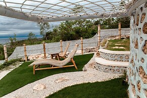 Camanta Penida - Adult Only