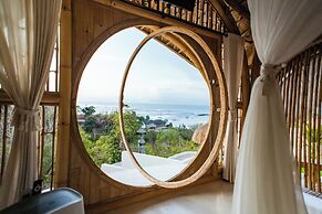 Camanta Penida - Adult Only