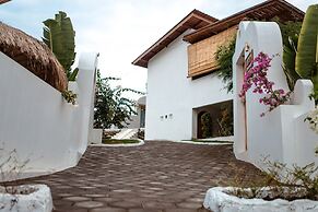 Camanta Penida - Adult Only