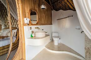 Camanta Penida - Adult Only