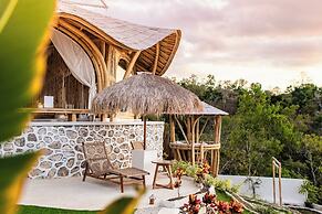 Camanta Penida - Adult Only