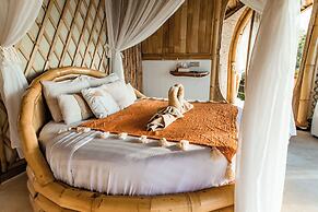 Camanta Penida - Adult Only