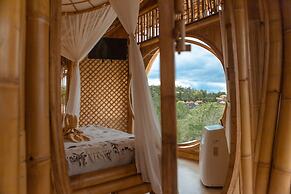 Camanta Penida - Adult Only