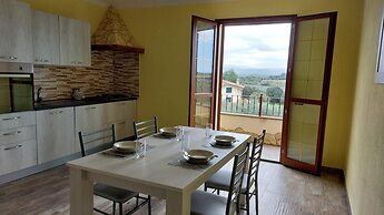 Primo Piano Appartamento Leccio