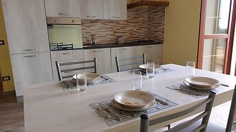 Primo Piano Appartamento Leccio