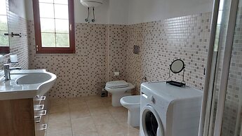 Primo Piano Appartamento Leccio