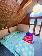 Zevibes Cafe & Homestay