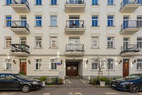 Apartment With Bath in Warsaw by Renters
